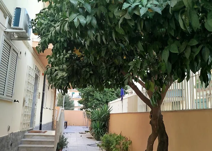 Confort Bed & Breakfast 4*