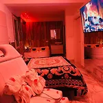 Confort 住宿加早餐酒店 4*