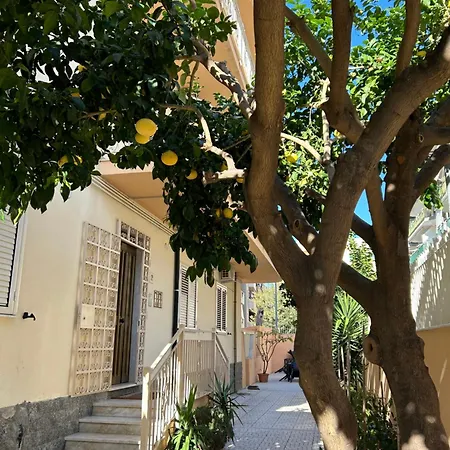 Confort 4* 레조디칼라브리아