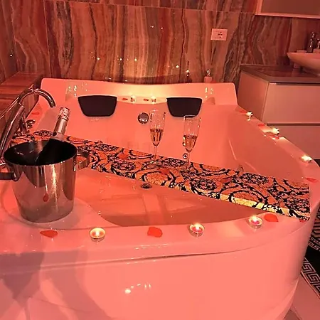住宿加早餐酒店 Confort 4*