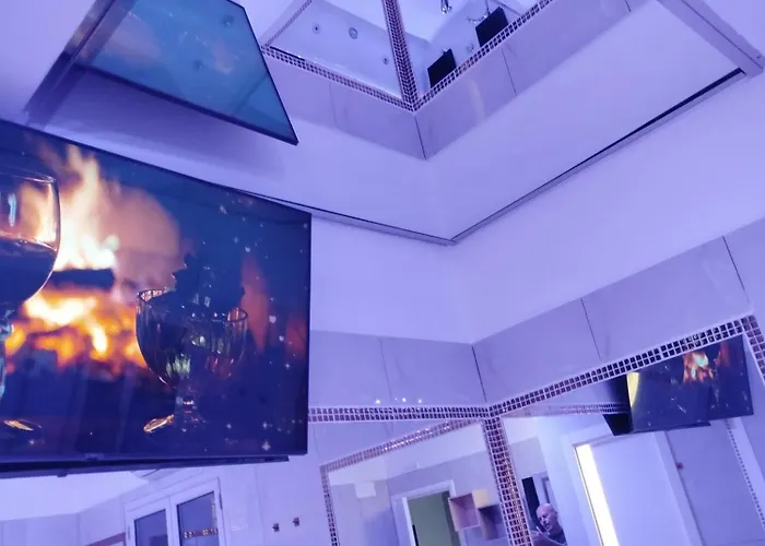 Alojamento de Acomodação e Pequeno-almoço Confort 4*